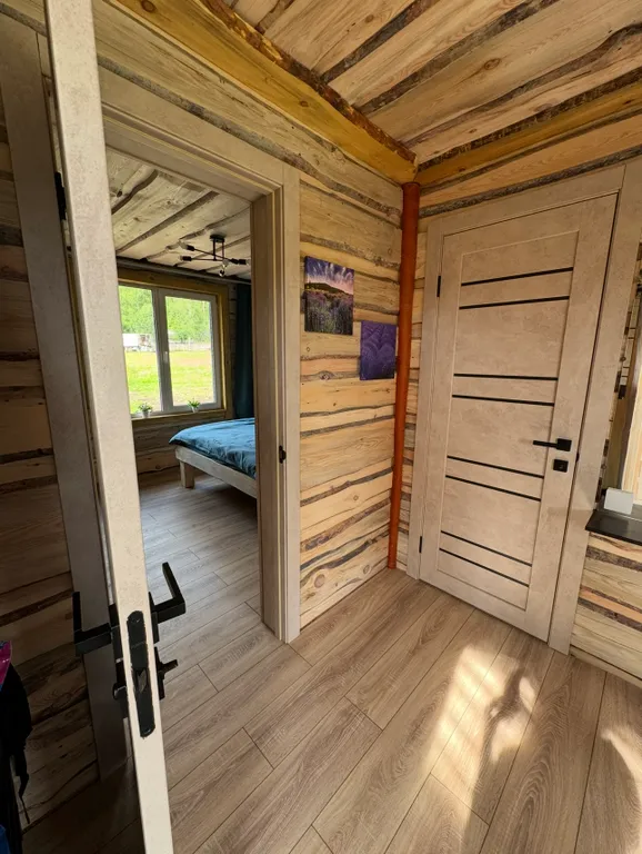 Дом с баней в лесу