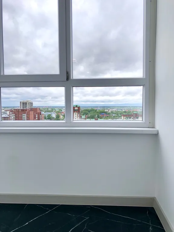 Новая квартира возле ТЦ Изумрудный город