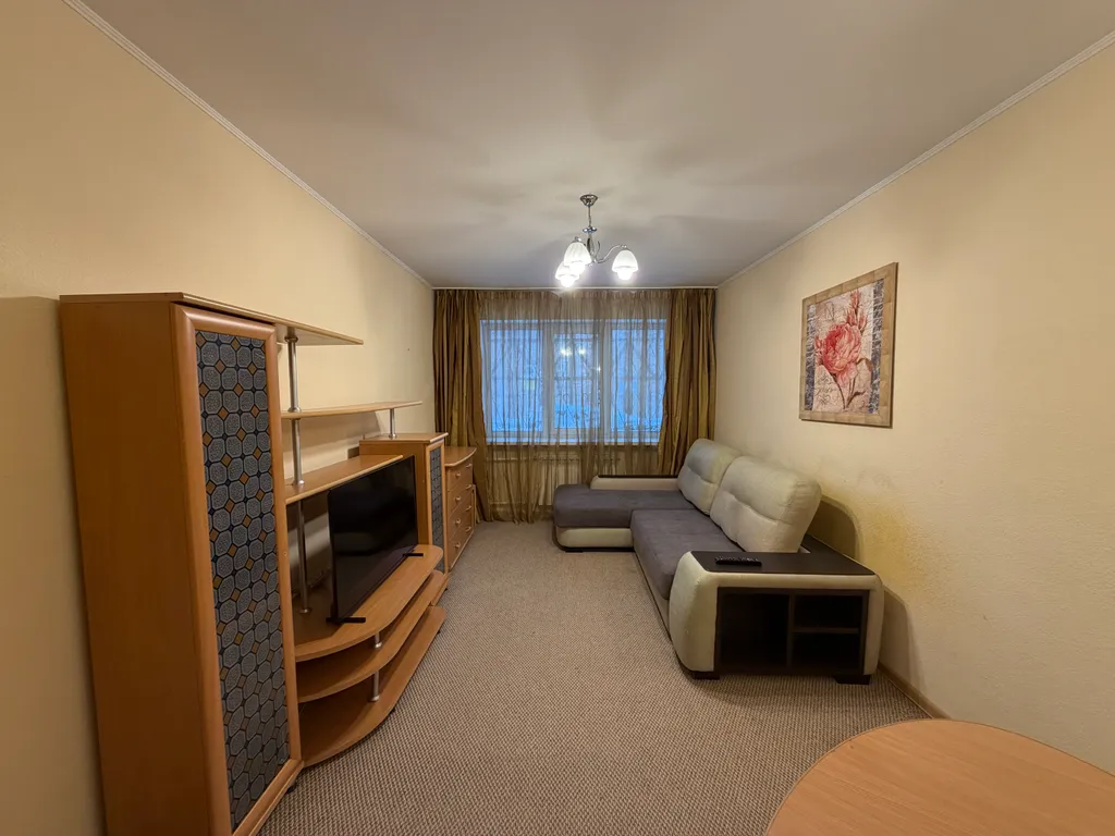 Двухкомнатная в центре