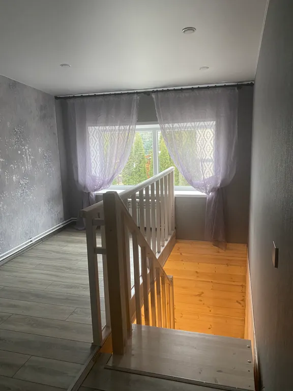 Уютный дом с прекрасным садом, лесом и рекой