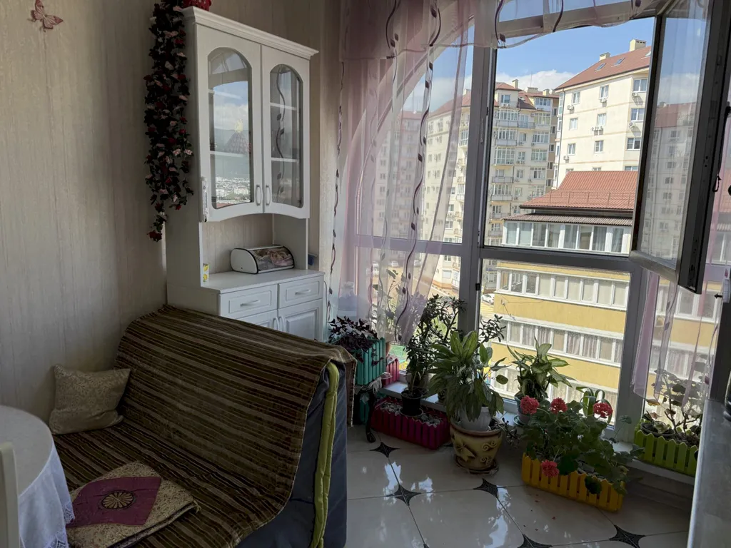 Квартира 1-к квартира с балконом и видом на горы - жк Черноморский — Геленджик