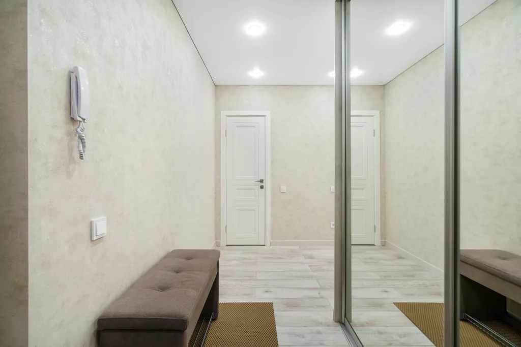 Good Night на Иванова 21