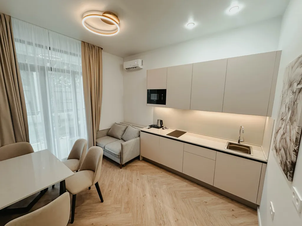 Квартира Комфортабельные апартаменты с подогреваемым бассейном — Анапа