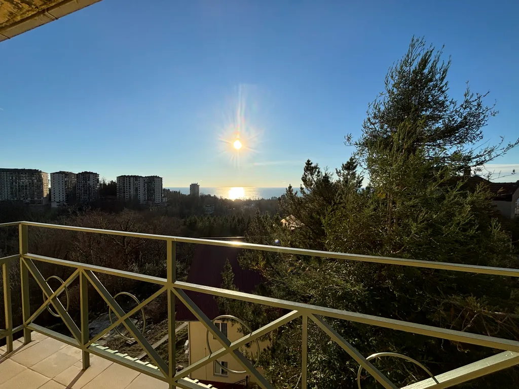 Уникальная квартира для большой компании с видом на море и горы