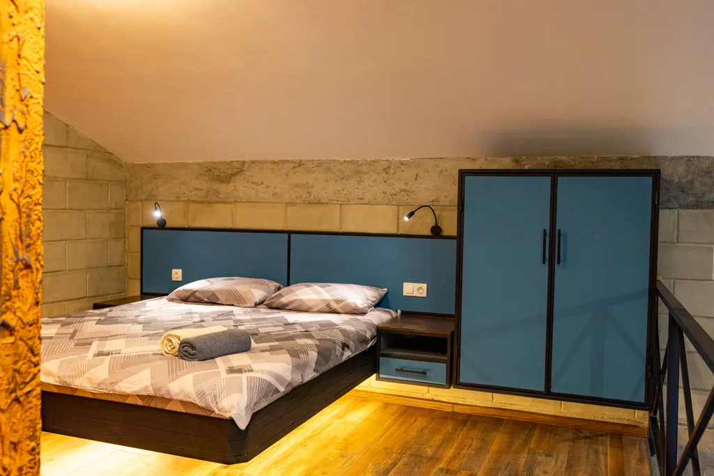 Двуxурoвнeвая студия с сауной Oгонь-Вода