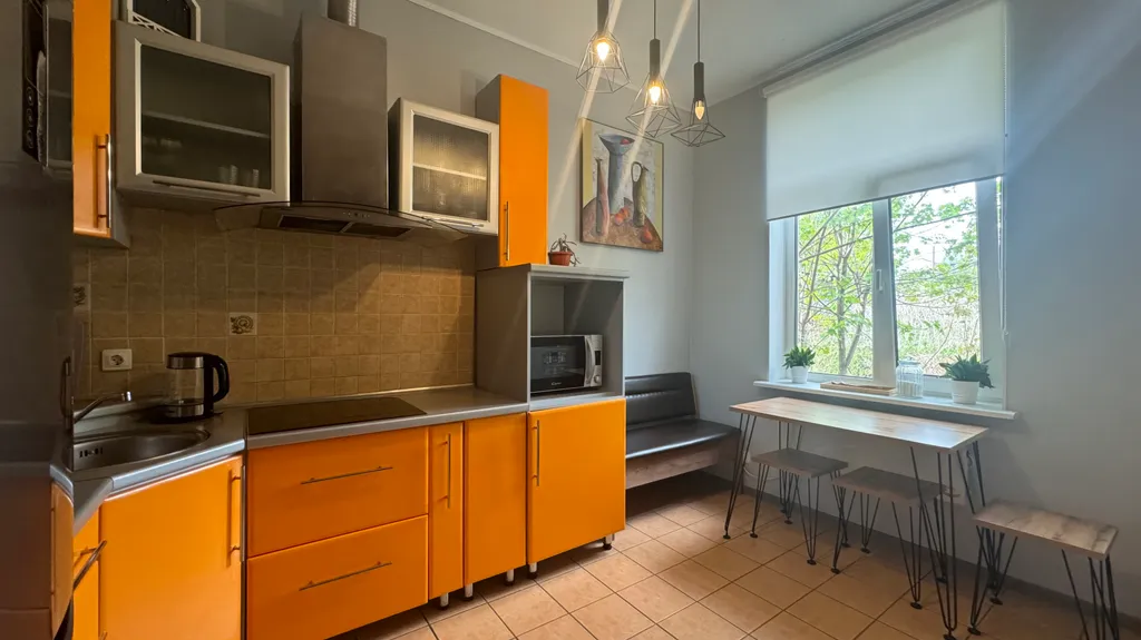 Таунхаус с сауной в центре у набережной