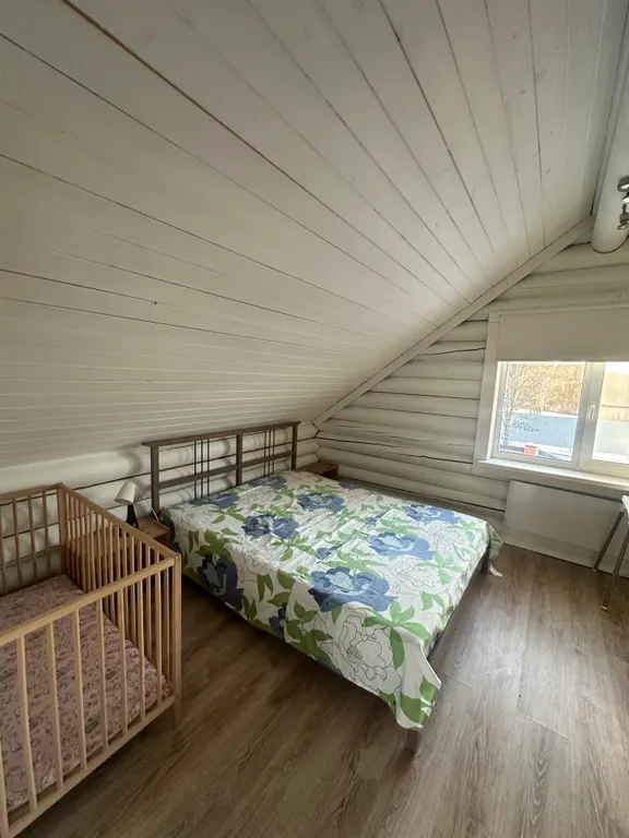 Коттедж у озера