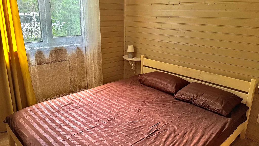 Сказочный домик в сердце леса