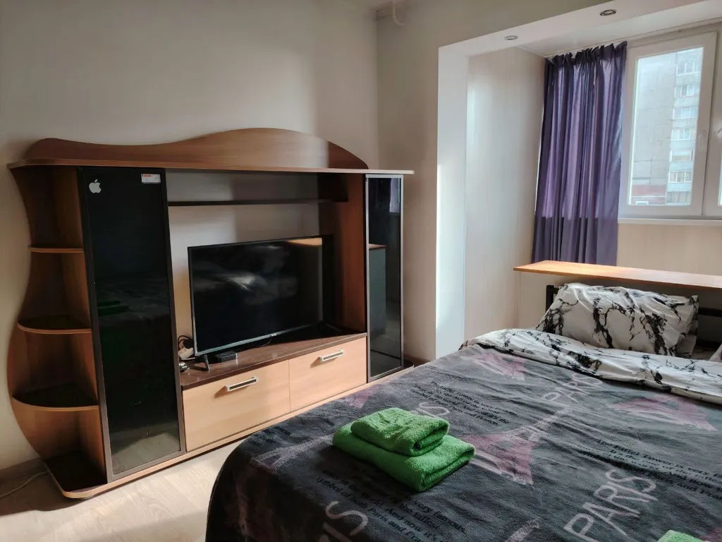 Двухкомнатная квартира в центральном районе города — аренда посуточно в Мурманск