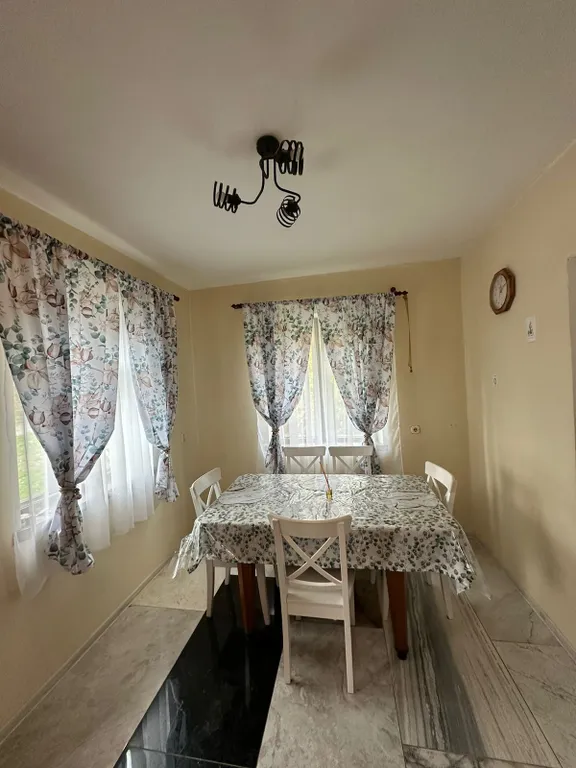 Уютный домик в садоводстве