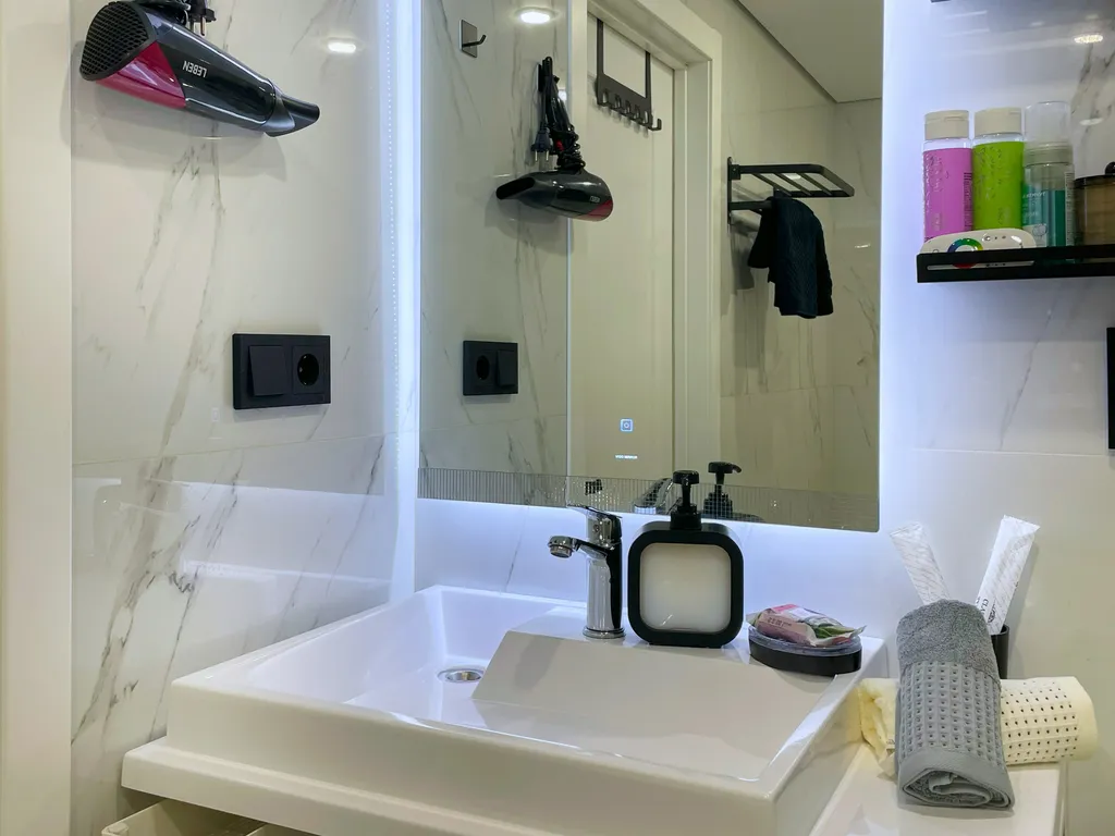 Студия с большой джакузи для двоих