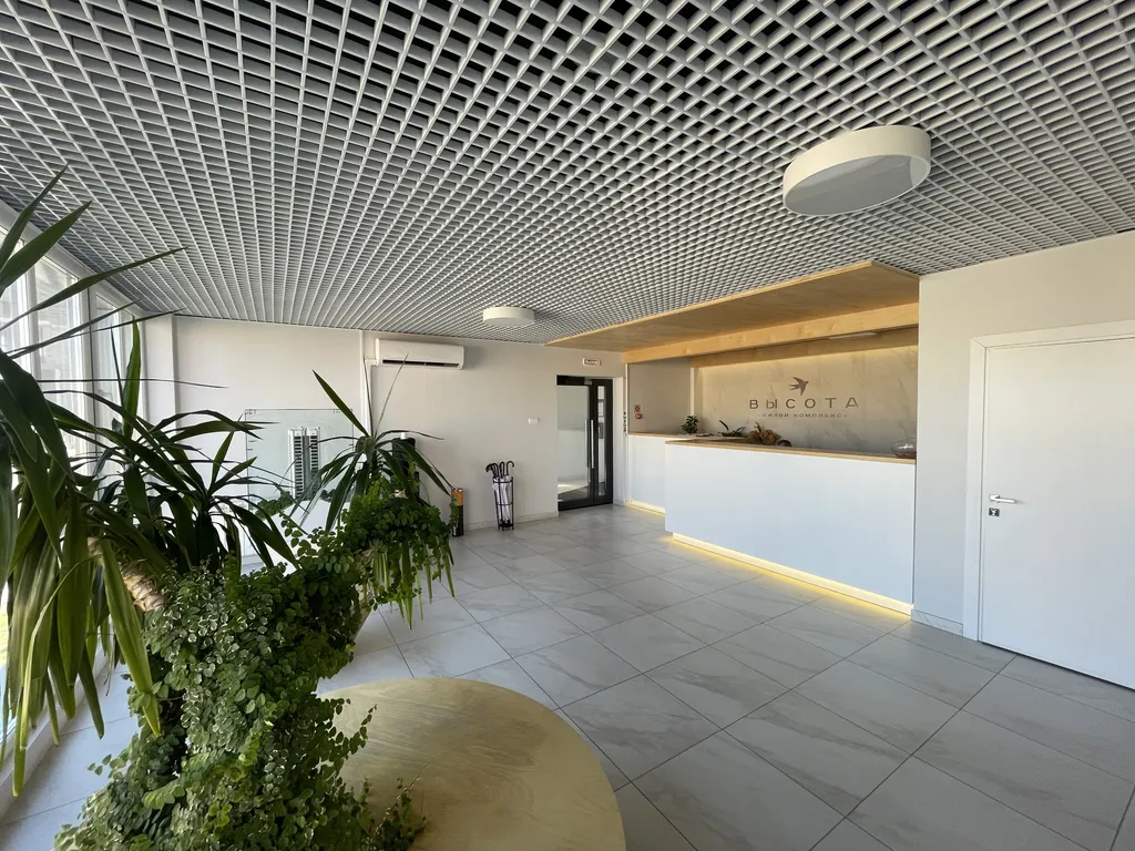 Приватная квартира в доме бизнес-класса с панорамной крышей