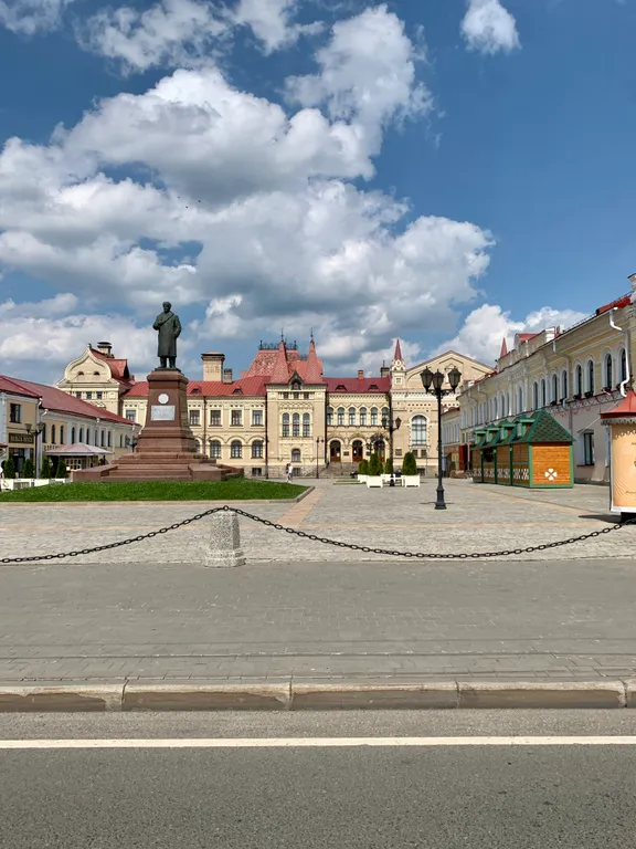 Новая 2-х комнатная квартира с закрытой территорией