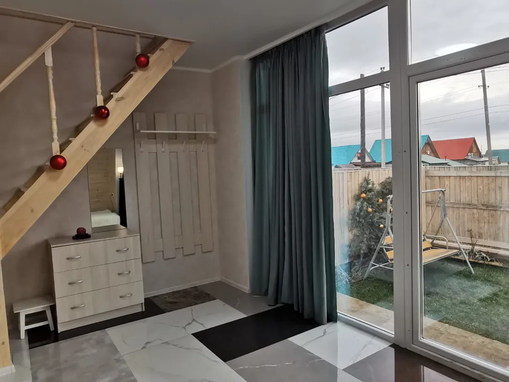 Атмосферный домик Геолог 1 с видом на горы