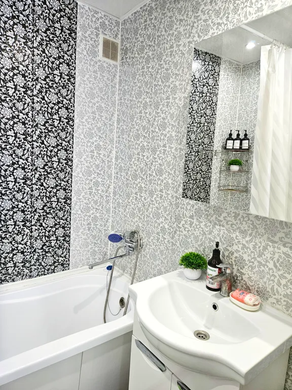 4-комнатная Квартира