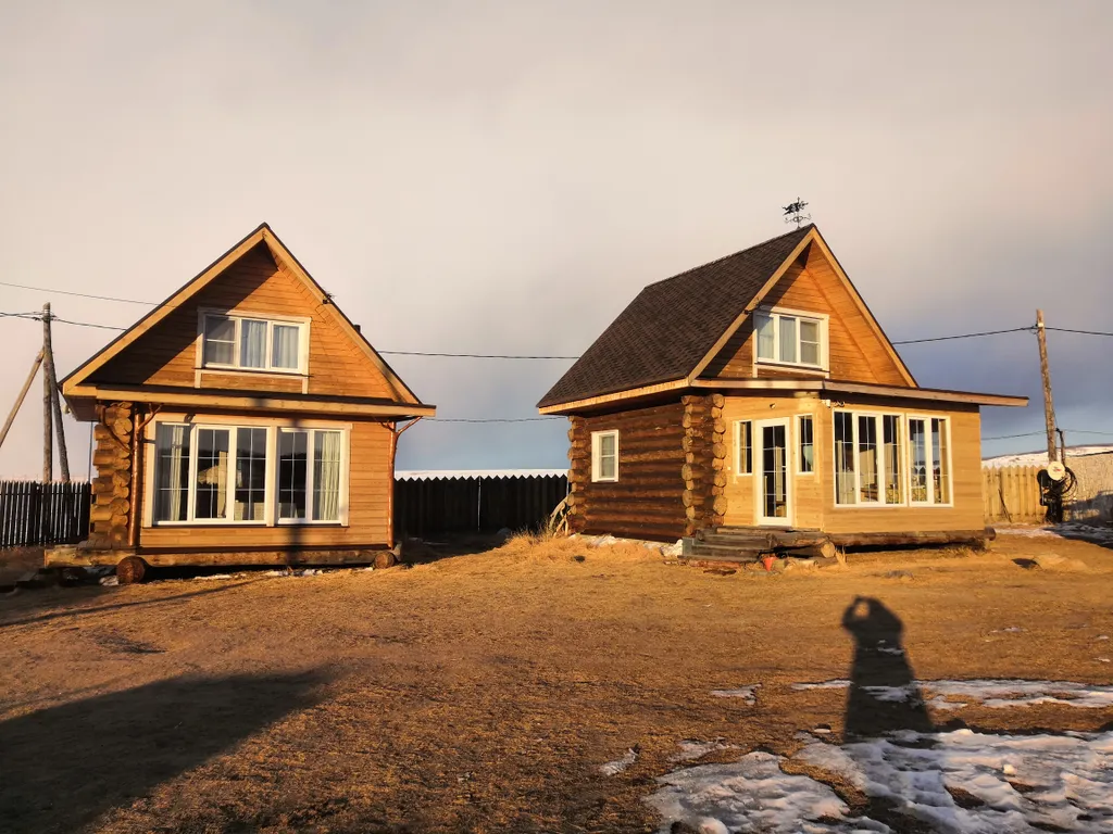 Уютный домик на берегу Байкала