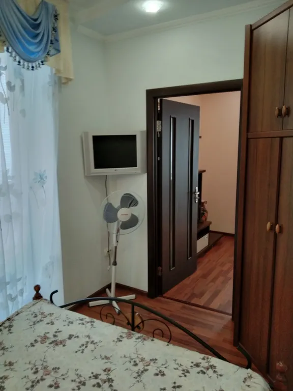 Уютная квартира в центре поселка