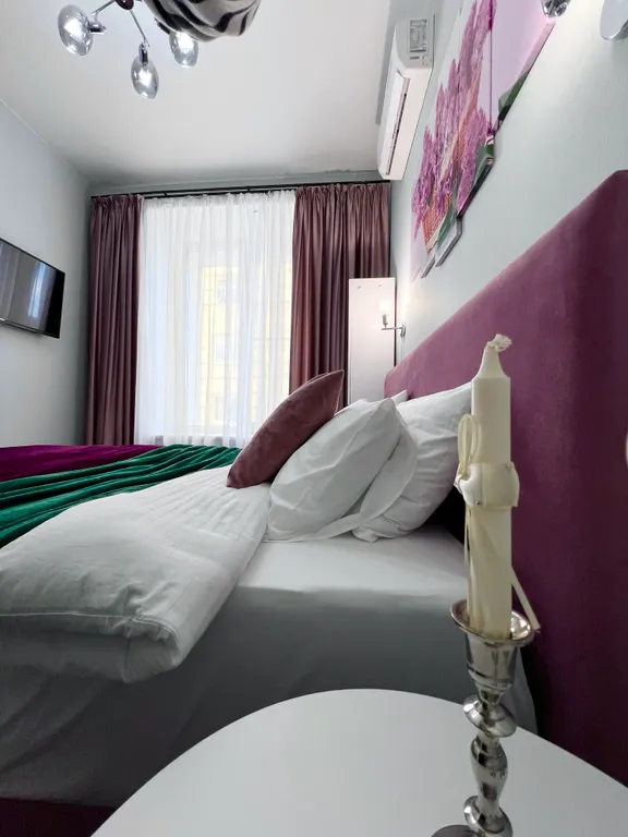 Квартира 4-комнатная Квартира — Москва