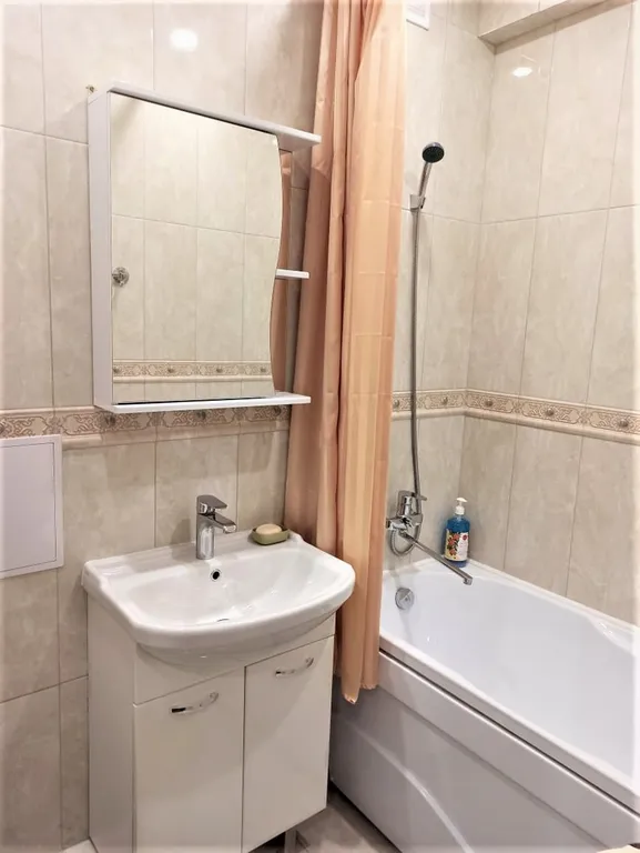 Анти-Отель на 2 чел. 1комн.кв. 10этаж, код-76