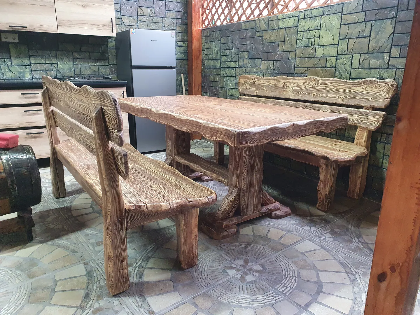 Главный кухонный стол
