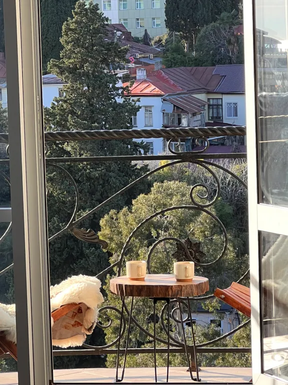 У моря с балконом