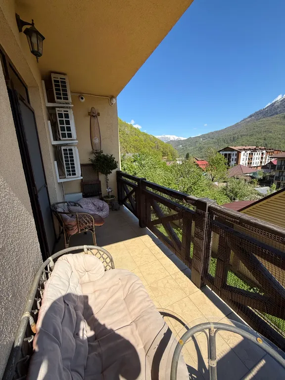 Квартира с видом на горы