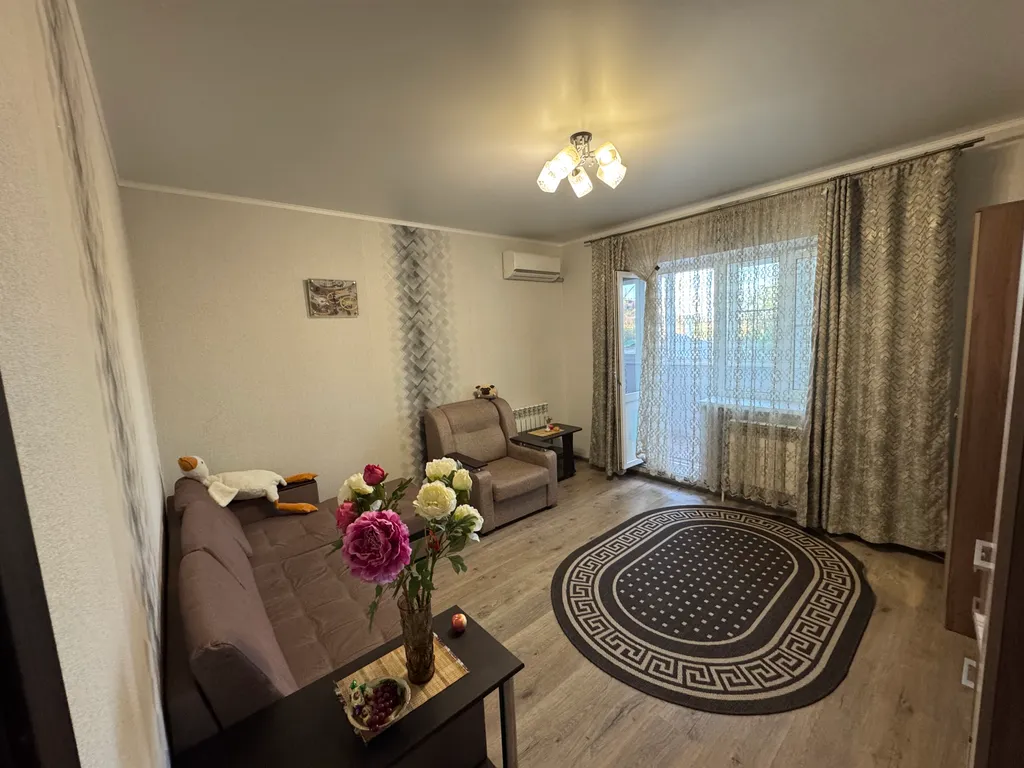 Уютная однокомнатная квартира — аренда посуточно в Каменск-Шахтинский