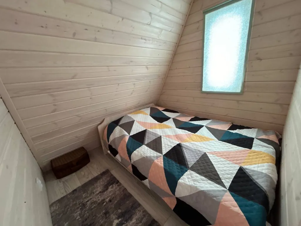 Дом с террасой и баней на дровах