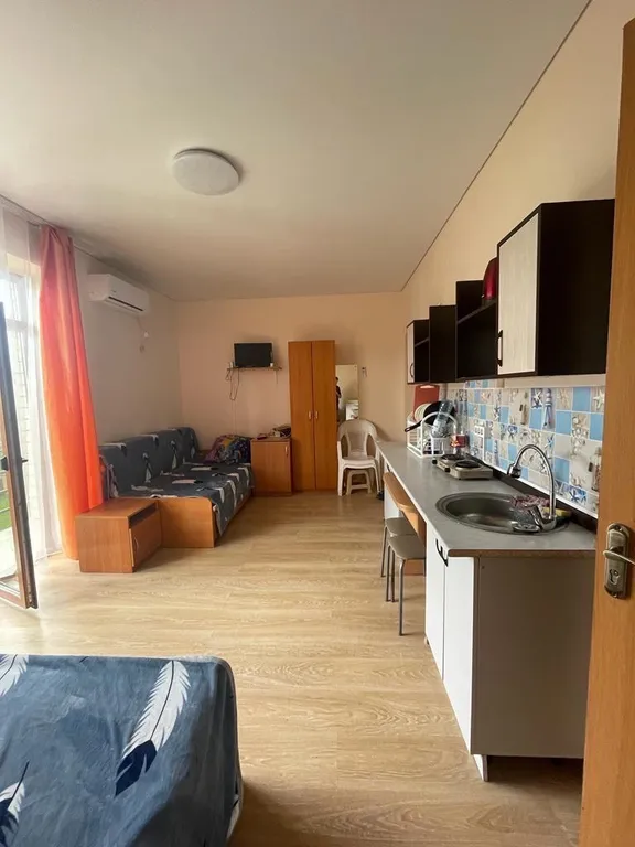 Благоустроенная студия с видом на горы