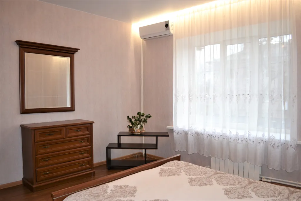 Просторная квартира в тихом центре рядом с Дворцом культуры и парком