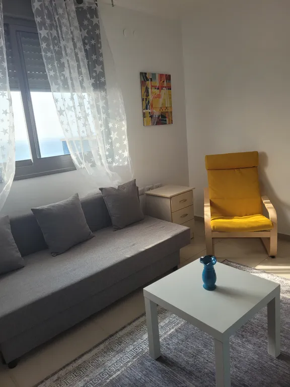 Комната+санузел с видом на море, центральный район