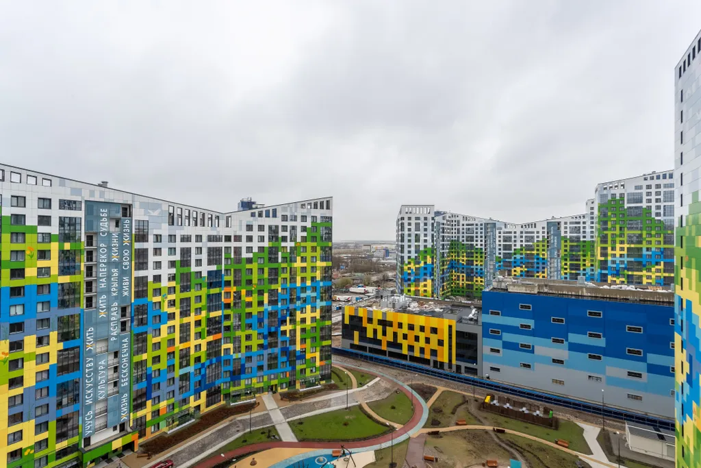 Квартира у метро Звездная с паркингом