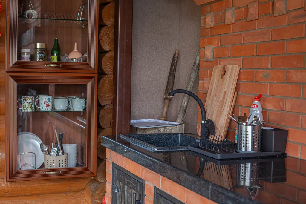 Дом за озером