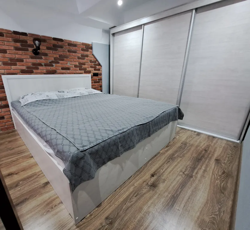 Redbrick Комфортная студия Апартзавод