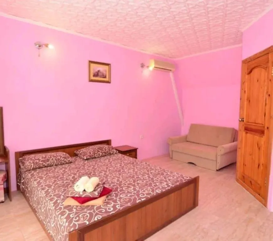 Квартира Комната — аренда посуточно в Судак