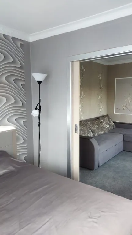 Дом с уютным двориком в тихом районе