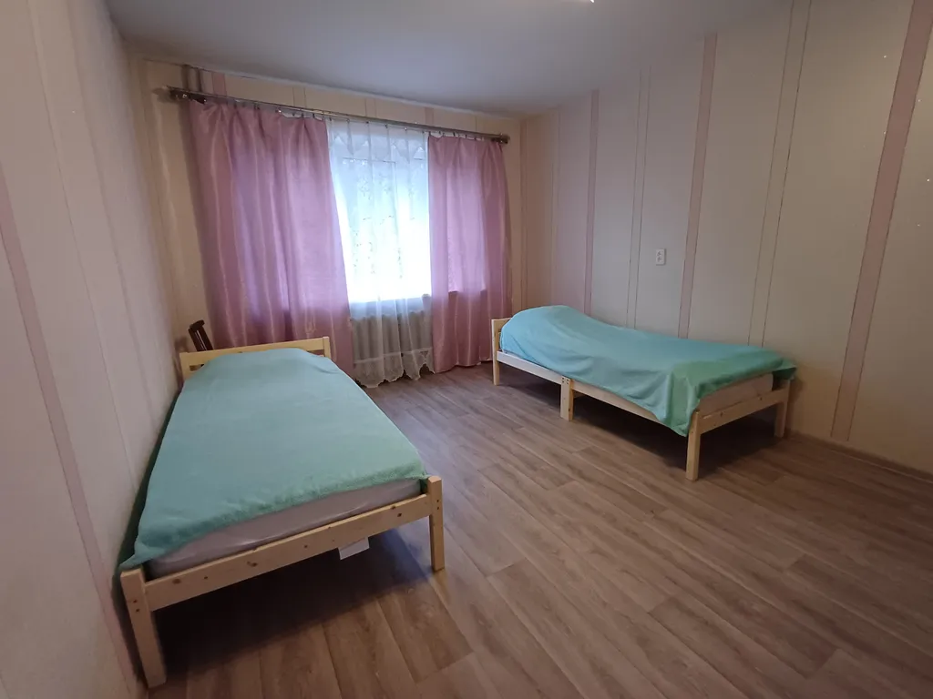 Просторная квартира в тихом районе — аренда посуточно в Медвежьегорск