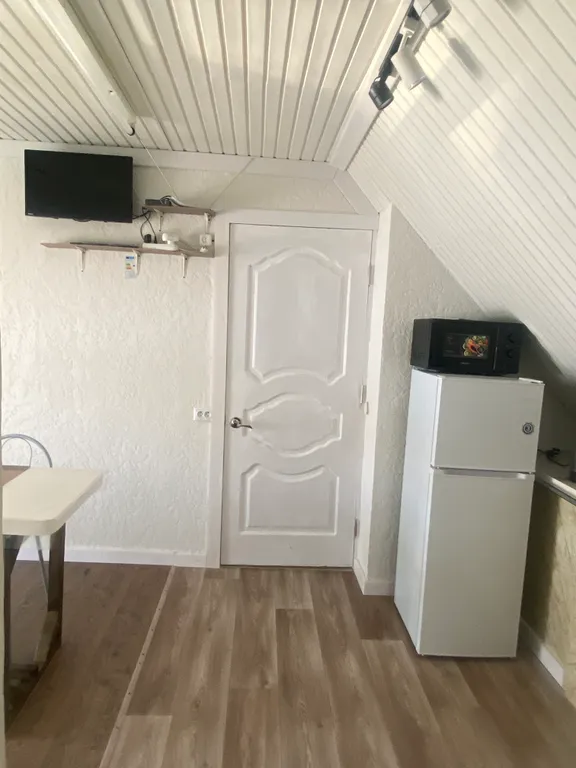 Просторное жилье из двух комнат с новым ремонтом