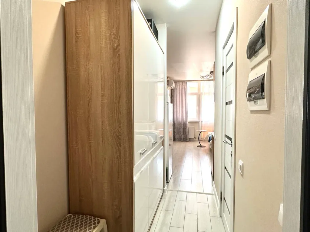 Квартира Квартира Стильная студия с видом во двор с 10 этажа — Анапа