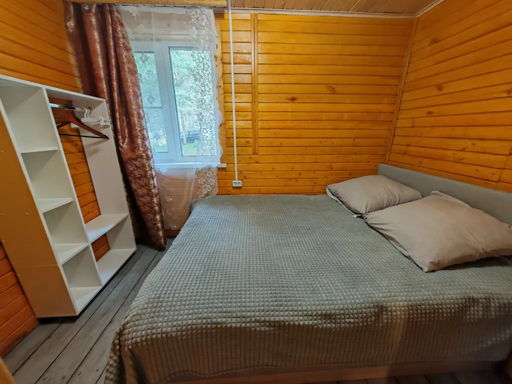 Коттедж Номер на Селигере у озера в сосновом бору — Турбаза Чайка