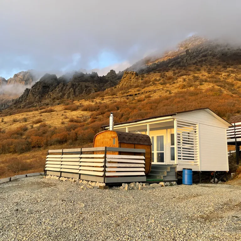 Коттедж Домик в горах Cherrychillvillage — Лучистое