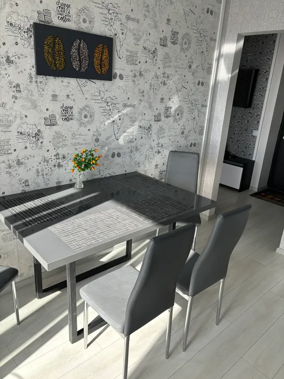 Двухкомнатная квартира у Нахимовского училища