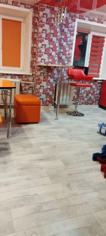 Трехкомнатная квартира в центре города