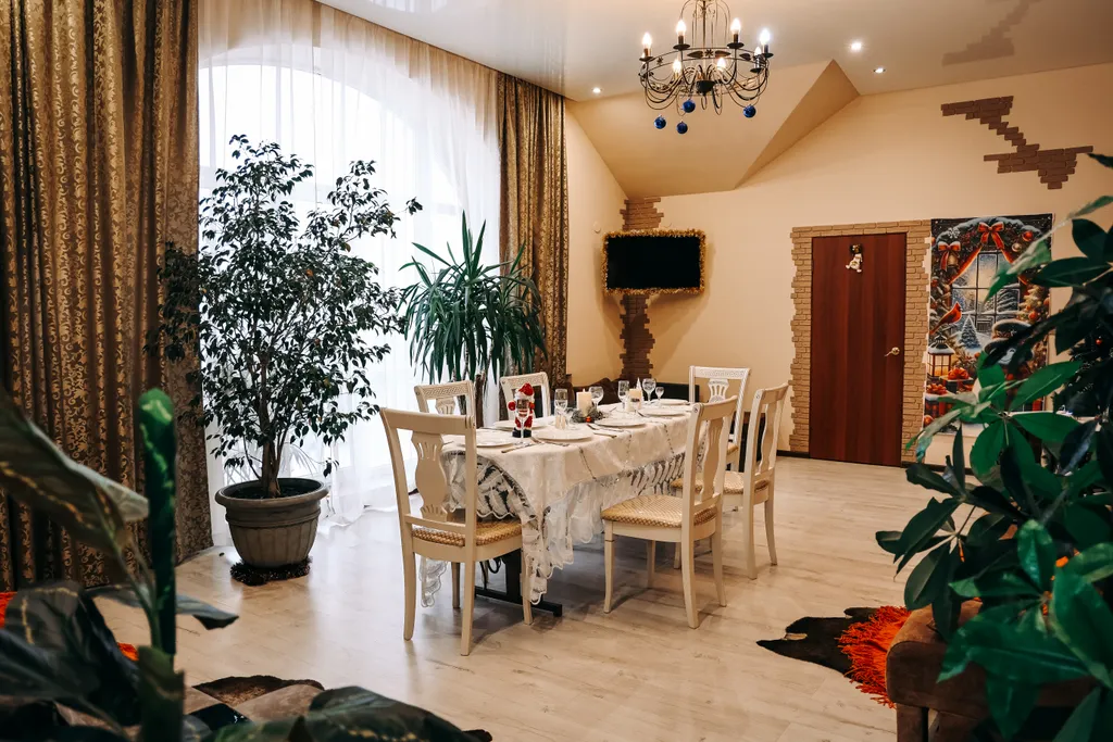 Коттедж у моря со своим двором до 11 человек, беседка, костровая чаша. — аренда посуточно в Ейск