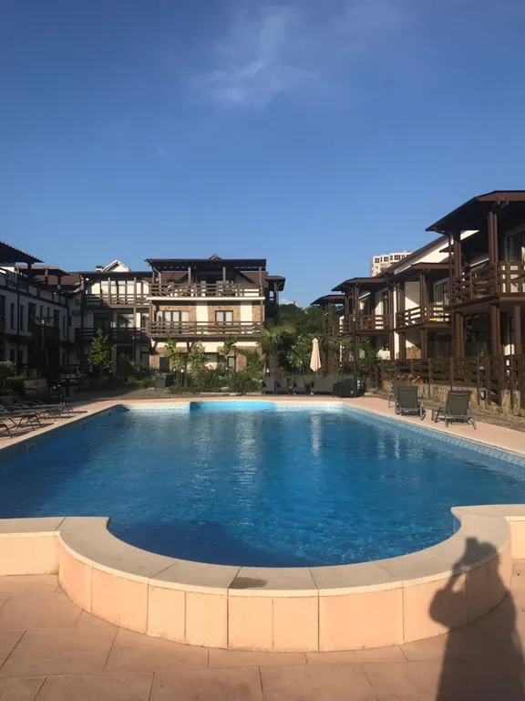 4-комнатная Квартира