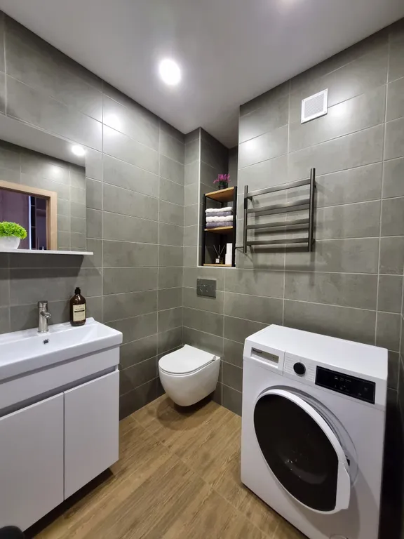 Светлая уютная студия в центре с видом на Энгельс, Саратов и Волгу