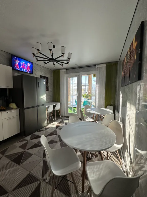 4-комнатный Дом