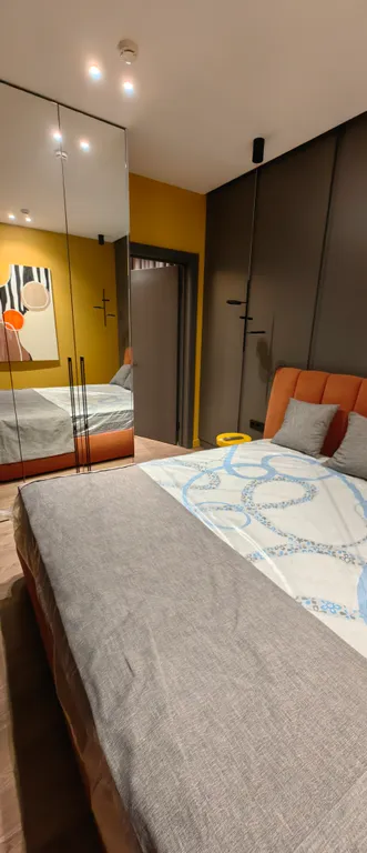 Стильная дизайнерская квартира в сердце старого Адлера