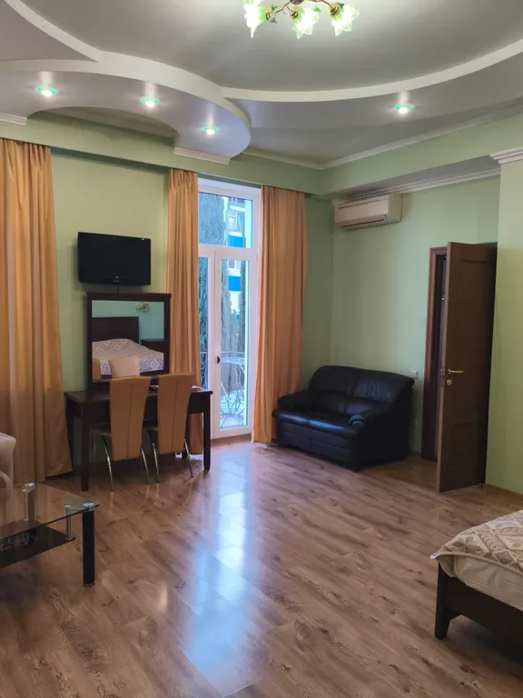 Квартира Комната — аренда посуточно в Алушта