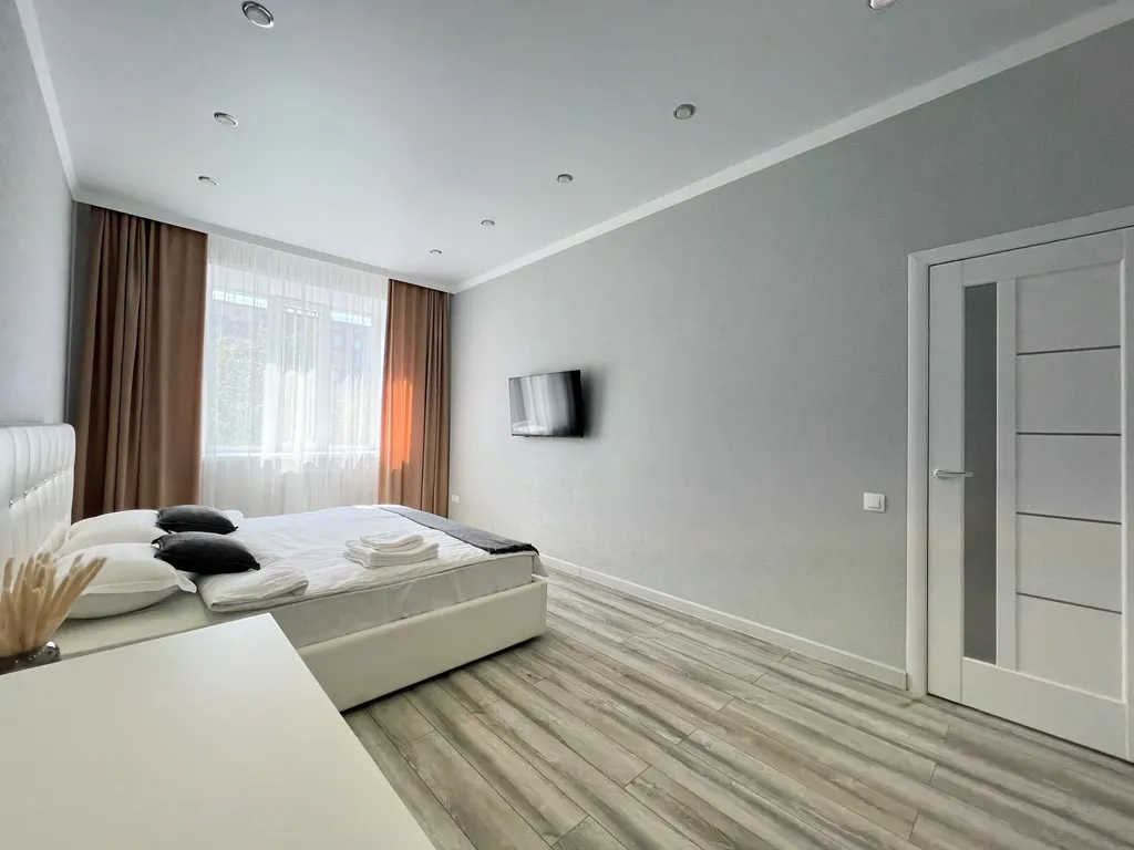 Lux двухкомнатная квартира в новом ЖК